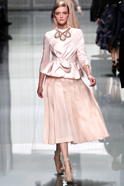 Look 43